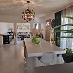 Havre De Bien-etre Avec Piscine Et Jacuzzi Villa *