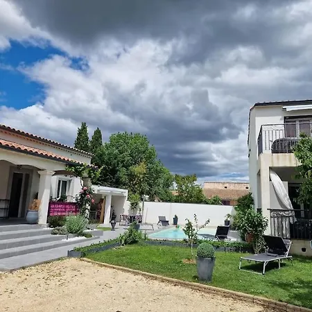 Villa Havre De Bien-etre Avec Piscine Et Jacuzzi