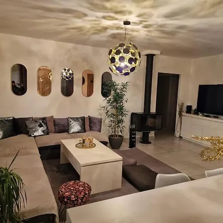 Havre De Bien-etre Avec Piscine Et Jacuzzi Villa *
