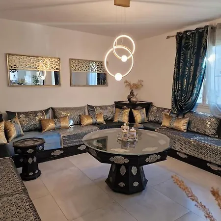 Havre De Bien-etre Avec Piscine Et Jacuzzi Villa Ribaute-les-Tavernes